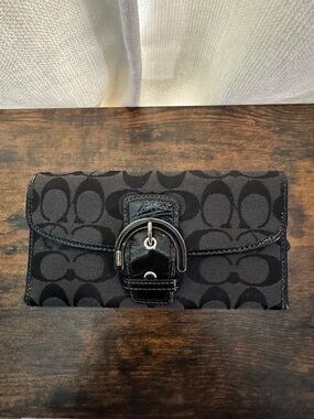 Coach Black Signature C Canvas Buckle Long Wallet